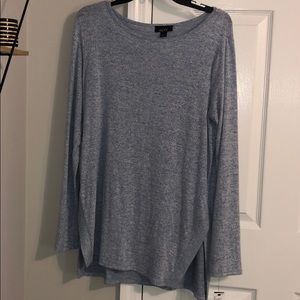 Super soft long sleeve shirt!